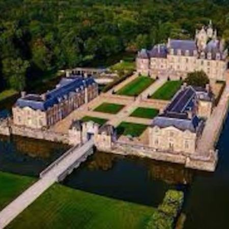 Maison Au Milieu Des Bois Et Des Animaux Jouy-le-Potier Buitenkant foto