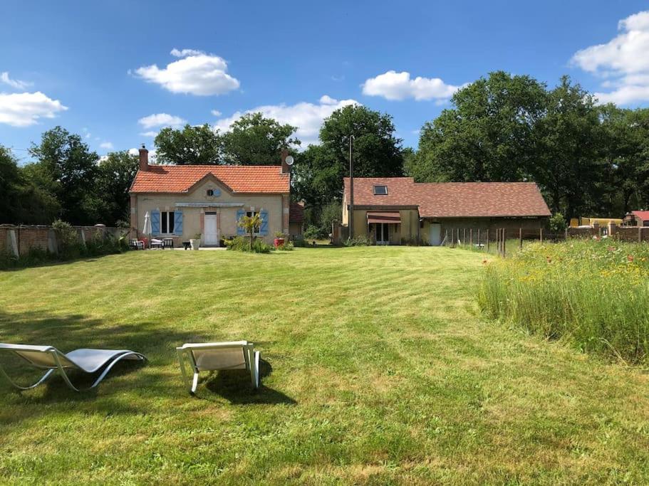 Maison Au Milieu Des Bois Et Des Animaux Jouy-le-Potier Buitenkant foto